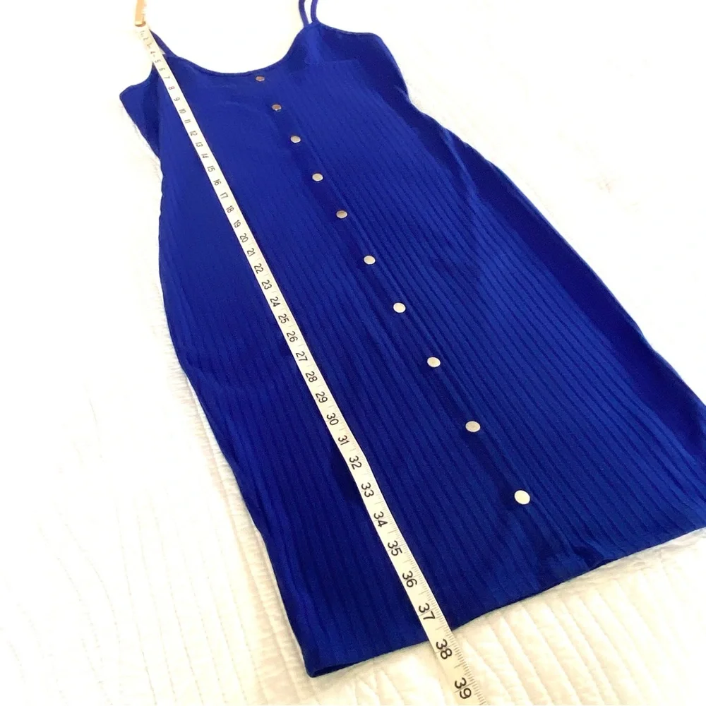 🔹3/$15🔹 Bodycon Ribbed Dress - Picture 5 of 10